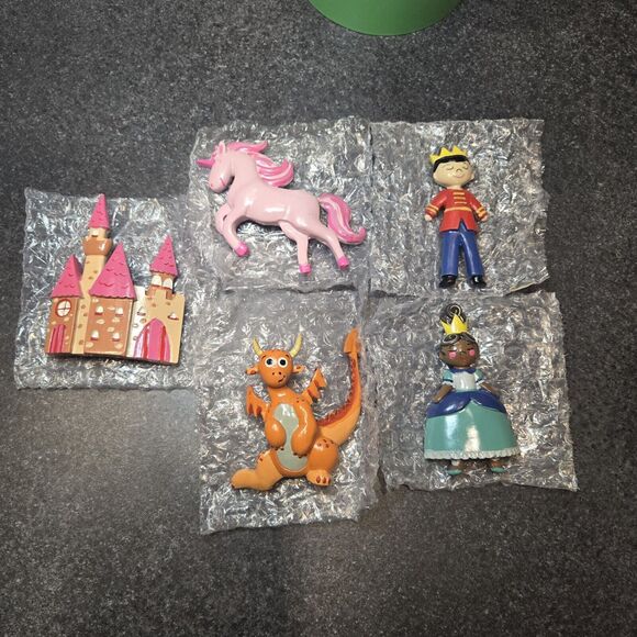 Scentsy Tear Drop Diffuser Once Upon a Time Shade Retired Princess Kids Room New - Picture 2 of 7